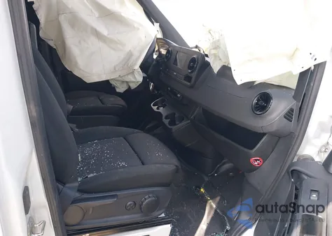 2023 Mercedes-Benz Sprinter 2500 High Roof 4-Cyl Gas z USA, uszkodzony, nr VIN W1Y40CHY4PT157998